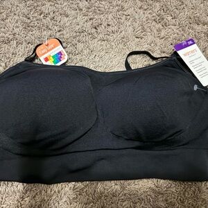 Warner's Women's Black Easy Size Bra